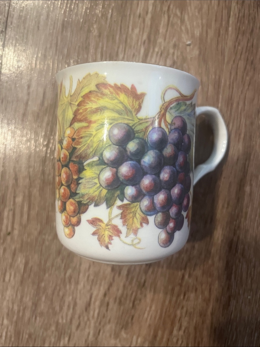 Crown Trent Grape Vine Ceramic Coffee Mug in White with Purple and Green Accent